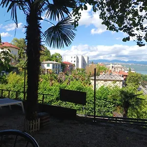 Luna Apartment Opatija